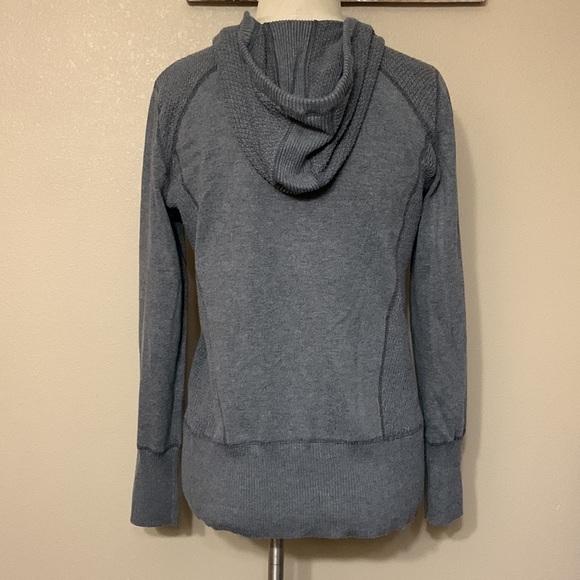 Eddie Bauer Gray Zippered Sweater - Picture 2 of 7